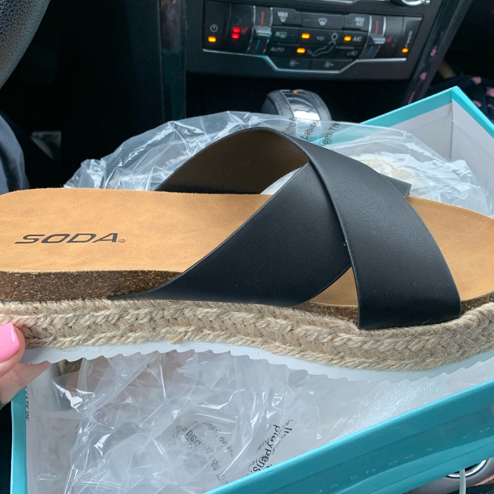 Platform sandal